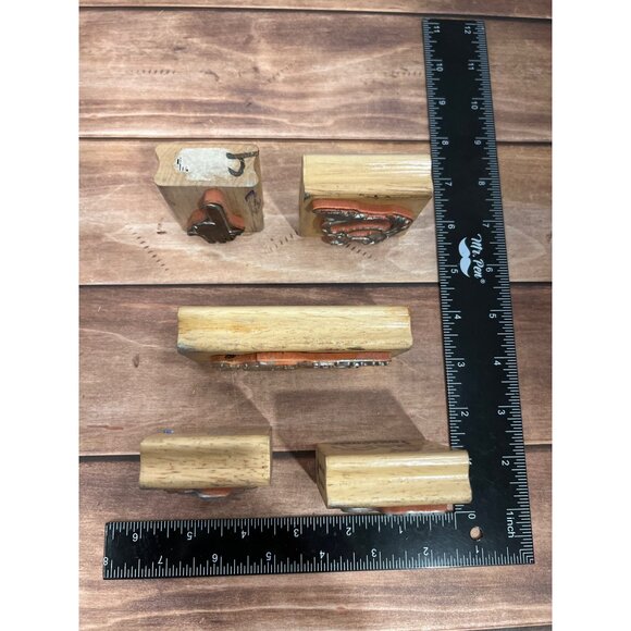 Canadian Maple Halloween Rubber Stamps Set Of 5 Black Cat Spider mummy - Picture 8 of 8